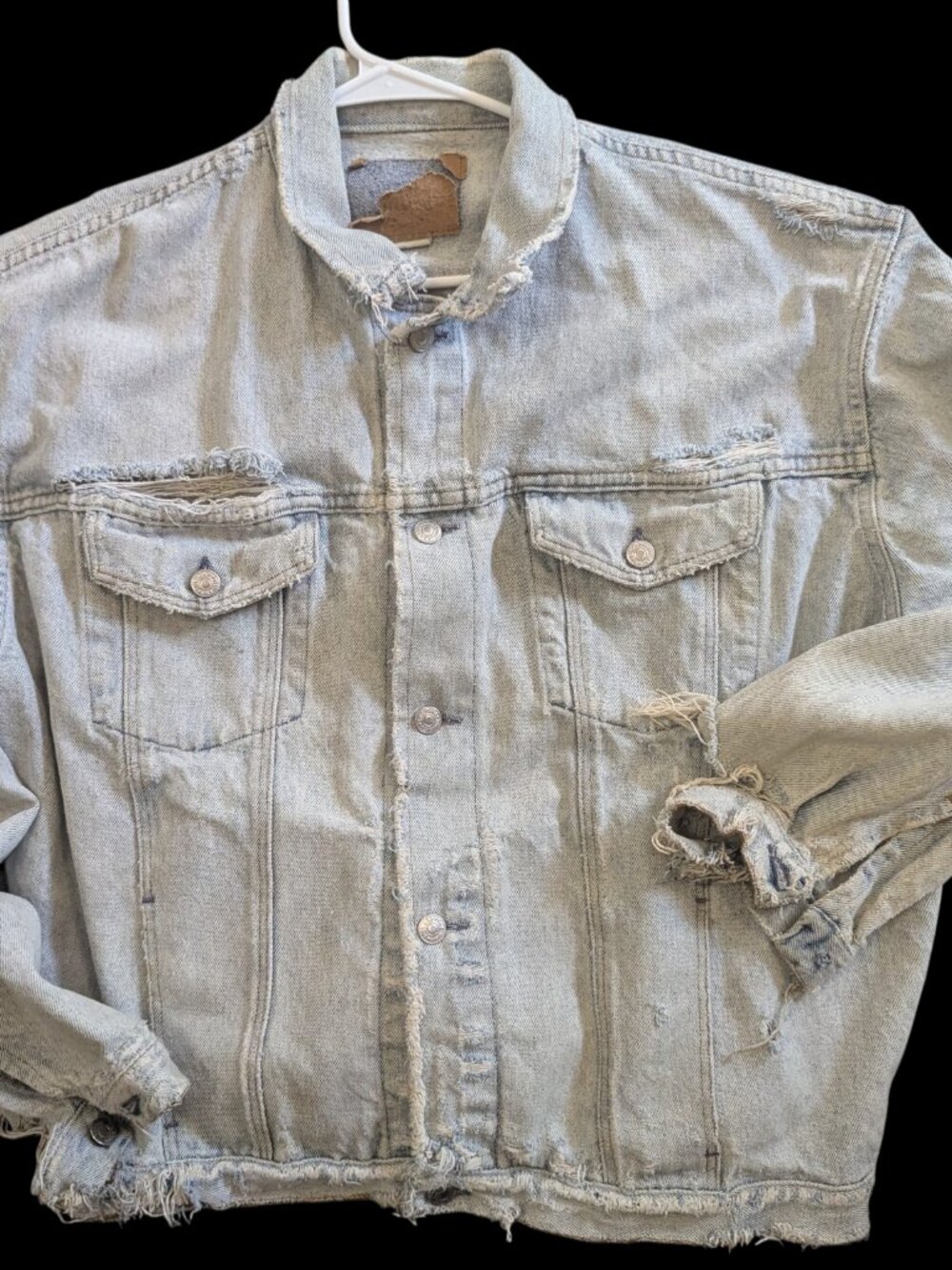 Vintage Distressed Light Wash Denim Trucker Jacket Jean Jacket